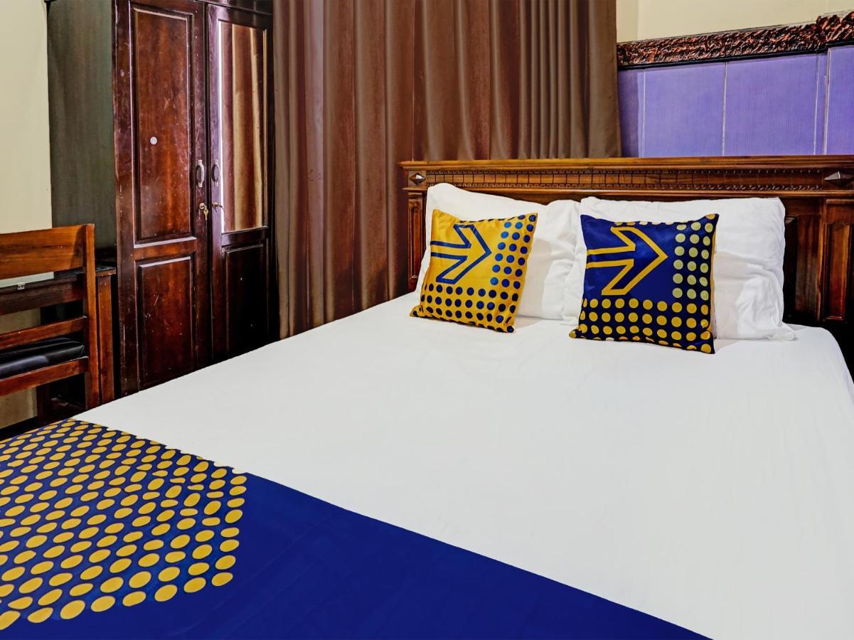 Spot On 1870 Graha Batu Mulia Hotel Ngoại thất bức ảnh